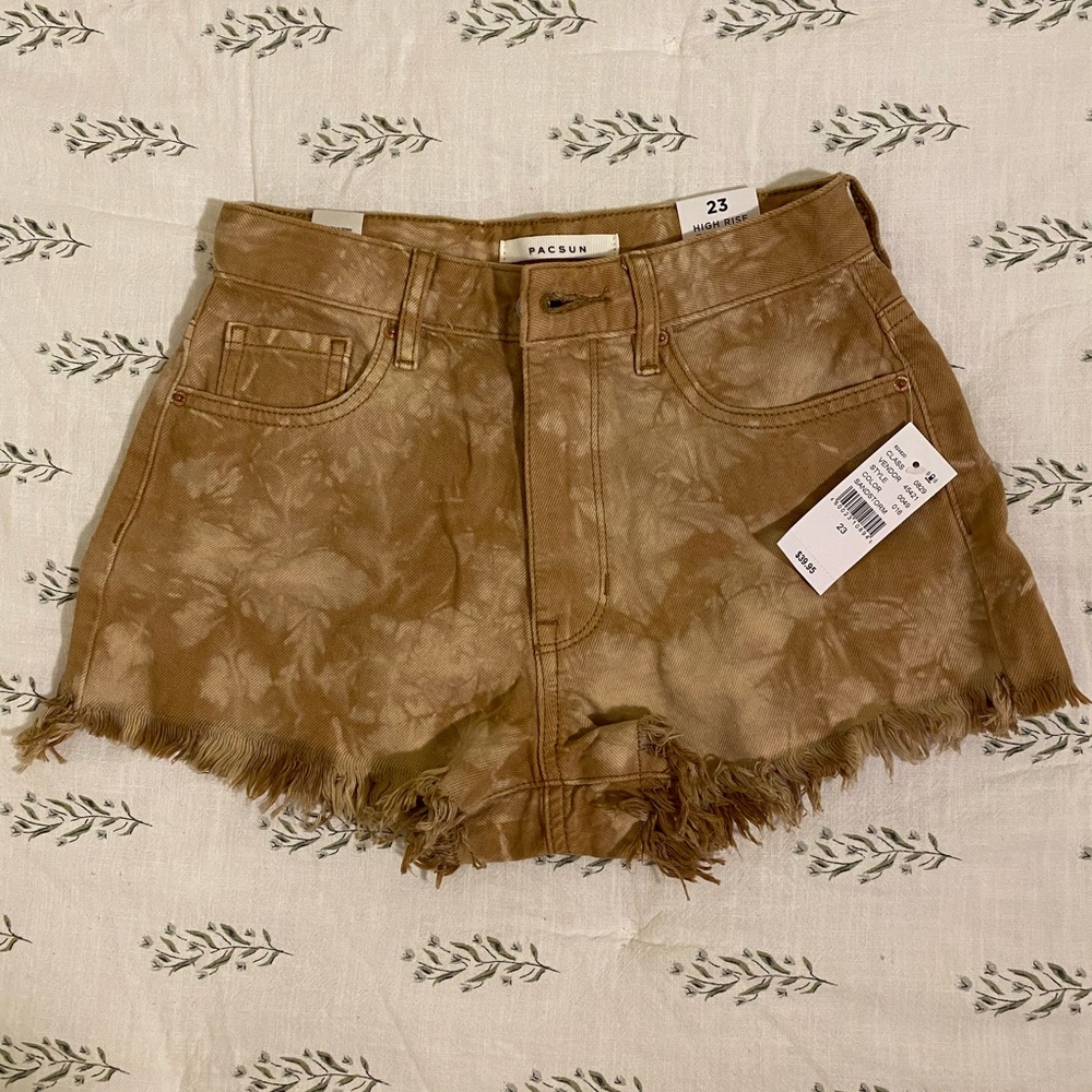 BRAND NEW jean shorts